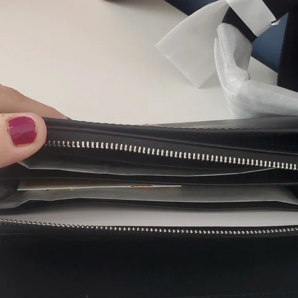 Michael Kors Jet Set Travel Crossbody Wallet Bag MK Logo Ombré NWT FREE SHIPPING - Picture 10 of 16